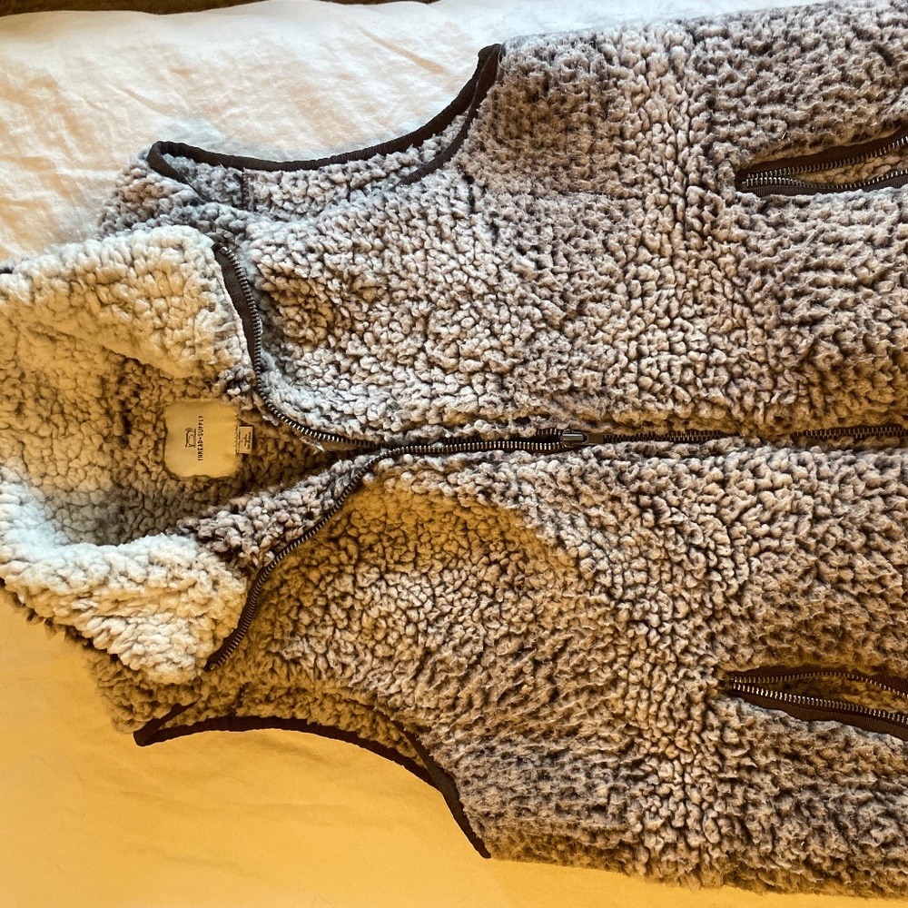 sherpa vest